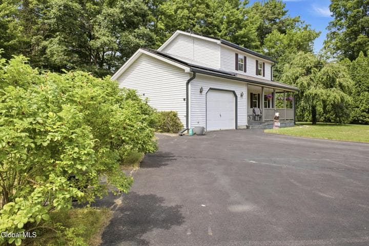 31 Oak Street, Lake George, NY, photo 3