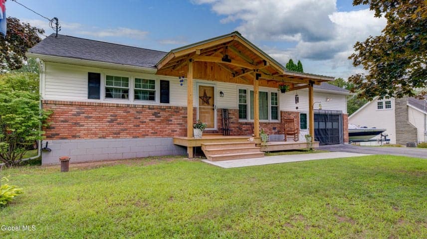 402 County Route 75, Mechanicville, NY, photo 1