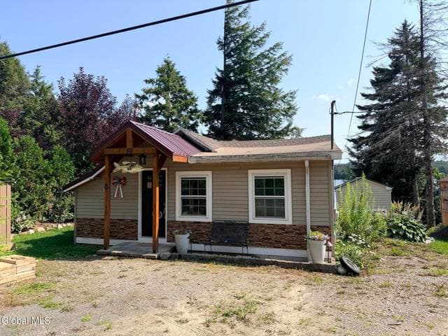 50 W Shore Road, Stratford, NY, photo 3