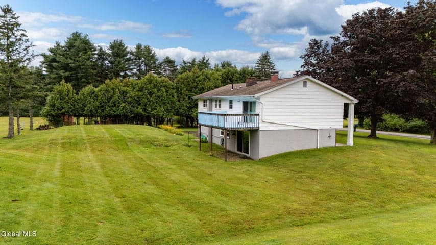122 Crouse Drive, Amsterdam, NY, photo 4