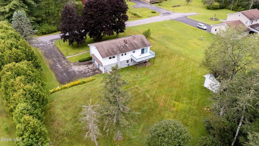 122 Crouse Drive, Amsterdam, NY, photo 3