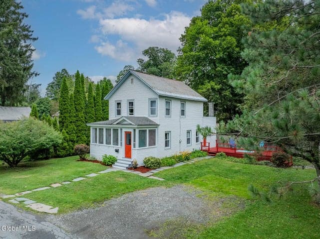 4 Ford Avenue, Cambridge, NY, photo 1