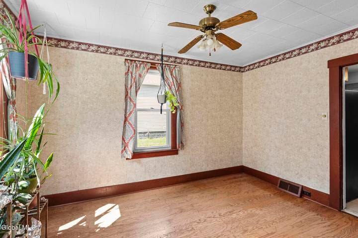 208 Sanford Street, Glens Falls, NY, photo 4