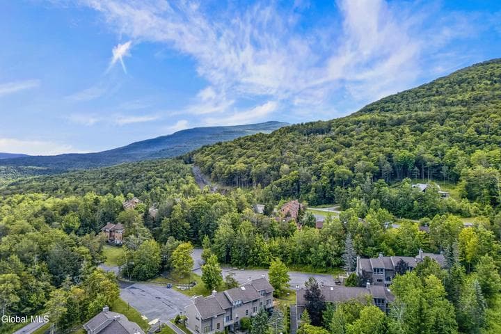 76 Highlands Drive ## C3, Hunter, NY, photo 4