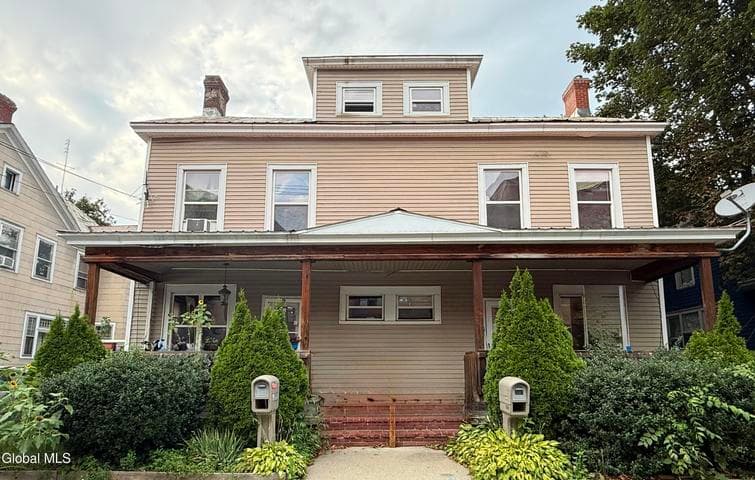 10 Goodwin Avenue, Glens Falls, NY, photo 1