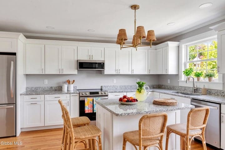 3 Milo Street, Greenport, NY, photo 3