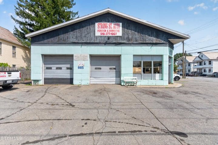 885 Strong Street, Schenectady, NY