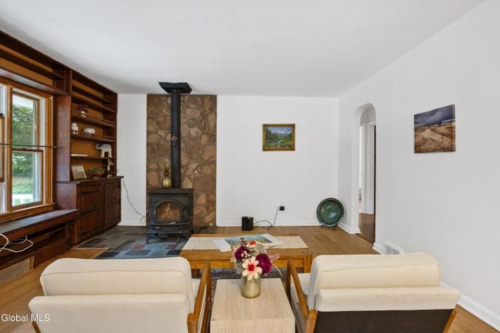 69 Ray Road, Rexford, NY, photo 3