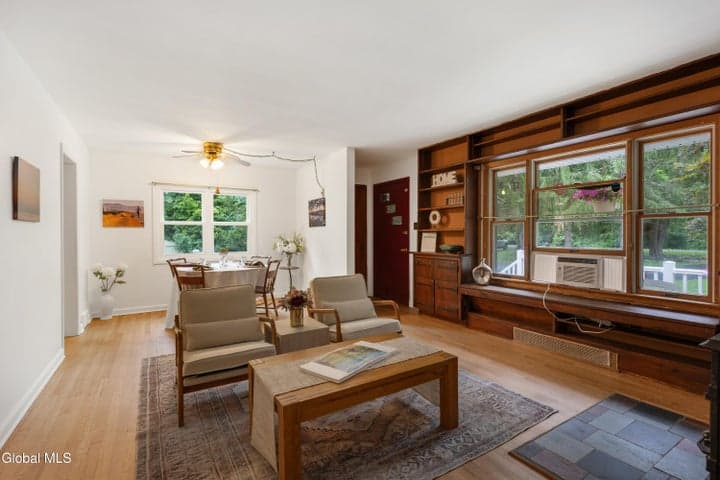 69 Ray Road, Rexford, NY, photo 4