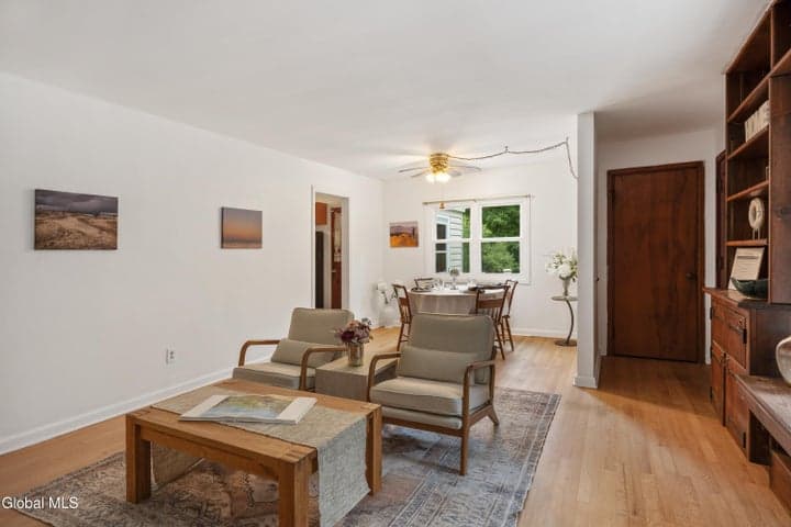 69 Ray Road, Rexford, NY, photo 5