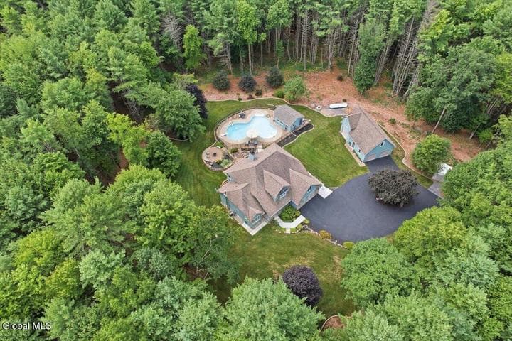 8 Lester Lane, Greenfield, NY, photo 3