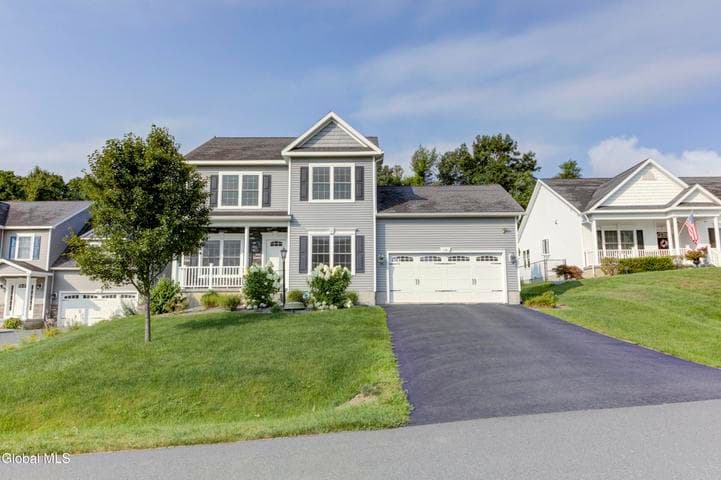 18 Rysedorph Lane, Rensselaer, NY