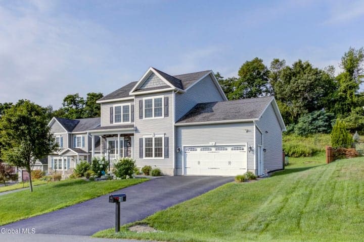 18 Rysedorph Lane, Rensselaer, NY, photo 2
