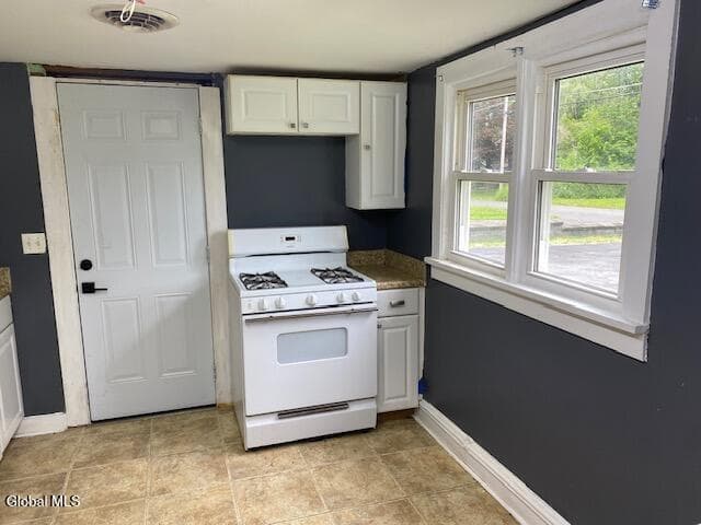 110 Nutwood Avenue, Colonie, NY, photo 5