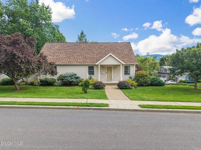 116 Madison Terrace, Cobleskill, NY, photo 2