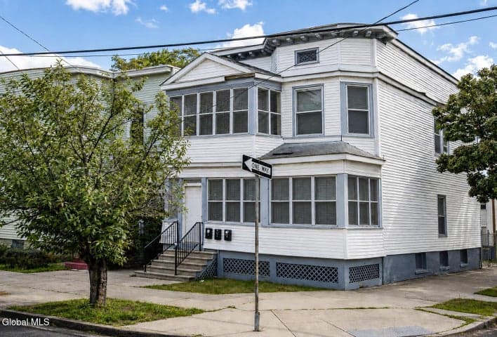1 N Manning Boulevard, Albany, NY, photo 2
