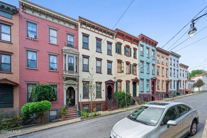28 1st Street, Albany, NY, photo 3