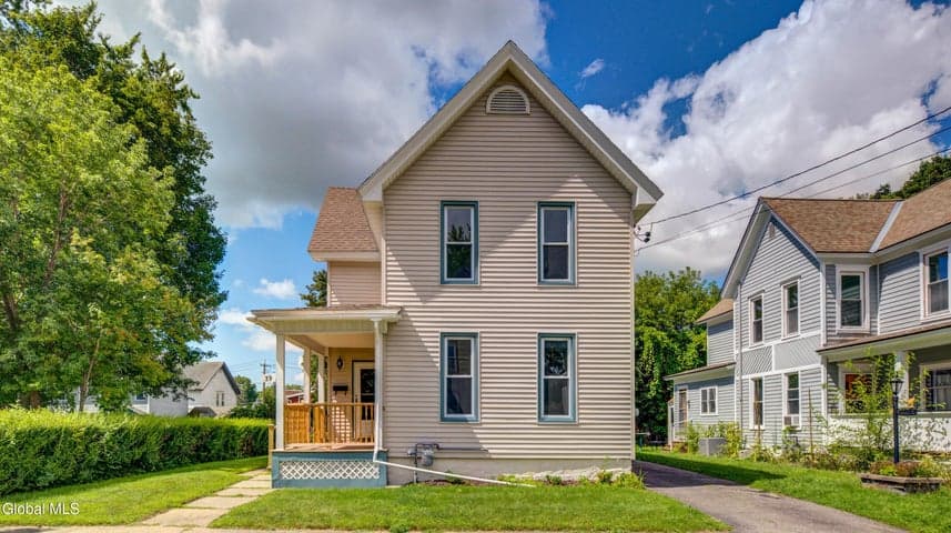 39 Temple Street, Gloversville, NY, photo 1