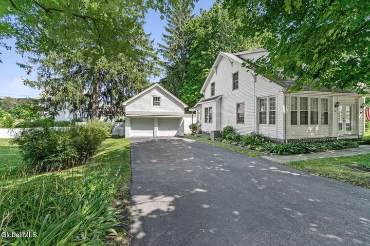 20 Slingerland Avenue, New Scotland, NY, photo 2