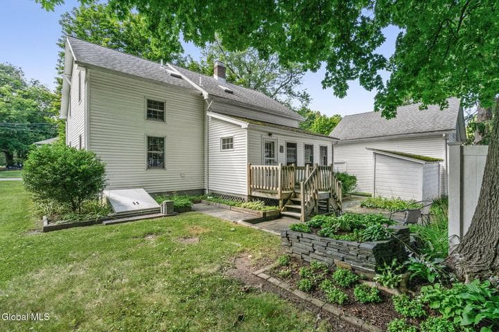 20 Slingerland Avenue, New Scotland, NY, photo 4