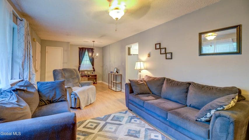 580 New York 30, Hope, NY, photo 3