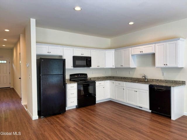 35 Smoke Ridge Road, Queensbury, NY, photo 4