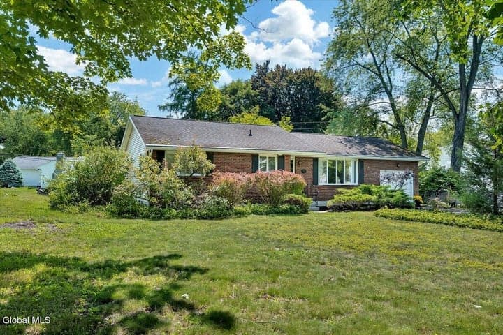 70 Orchard Street, Delmar, NY, photo 4