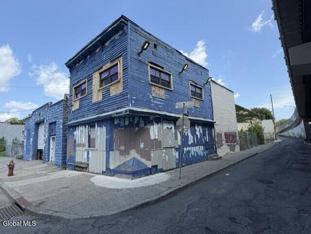239 Elk Street, Albany, NY, photo 4