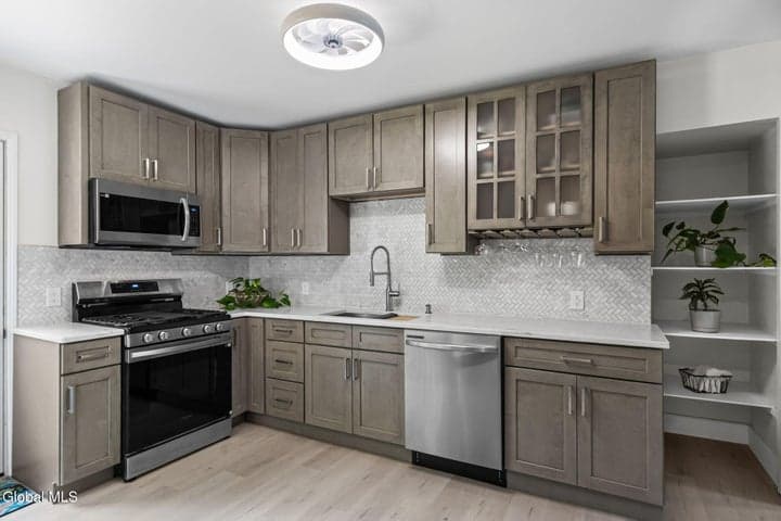 502 Swaggertown Road, Glenville, NY, photo 3