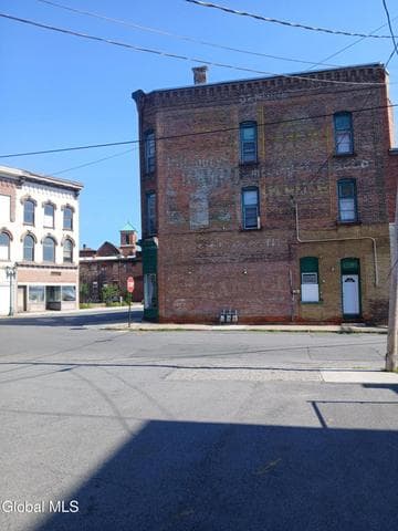 25 S Main Street, Gloversville, NY, photo 2