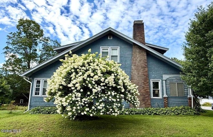14 Library Avenue, Warrensburg, NY, photo 2