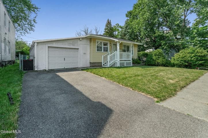 717 5th Avenue, Watervliet, NY, photo 3
