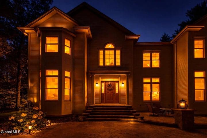 1 Shetland Green, Clifton Park, NY, photo 1