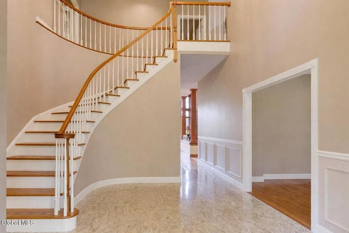 1 Shetland Green, Clifton Park, NY, photo 3