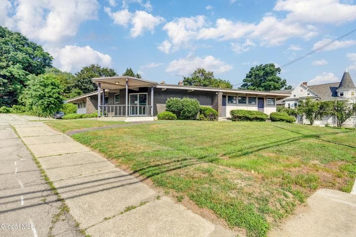 191 Guy Park Avenue, Amsterdam, NY, photo 3