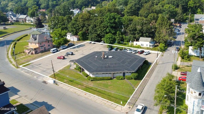 191 Guy Park Avenue, Amsterdam, NY