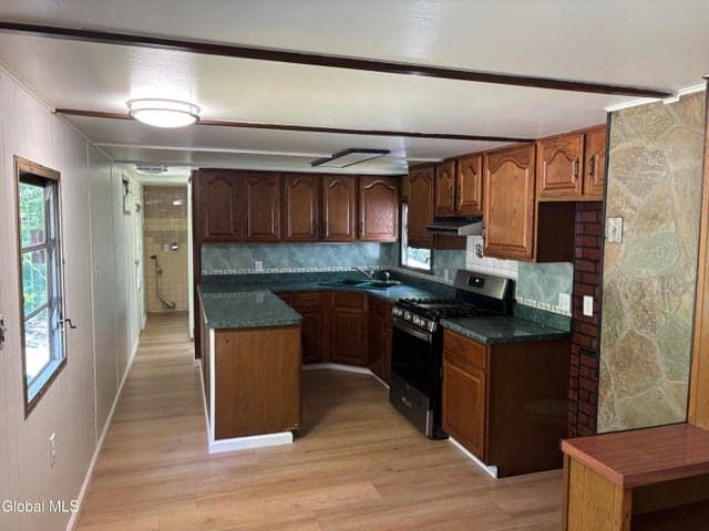 98 Red Pond Road, Grafton, NY, photo 3