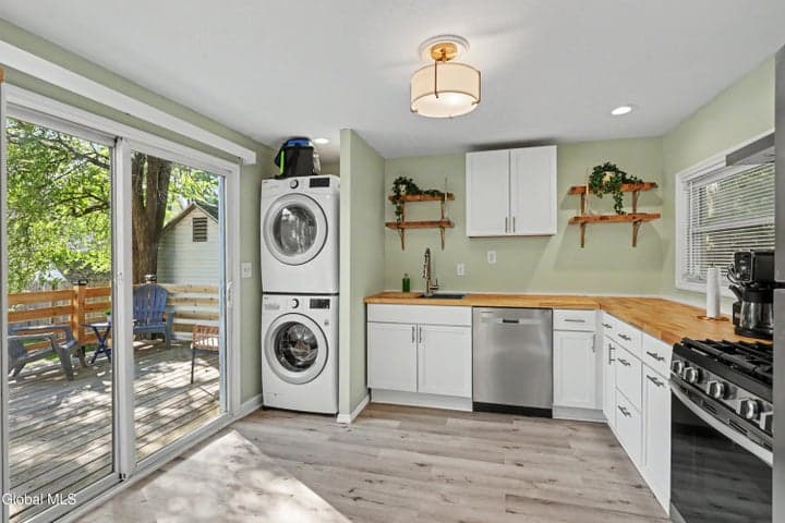 41 Hillcrest Avenue, Schenectady, NY, photo 3