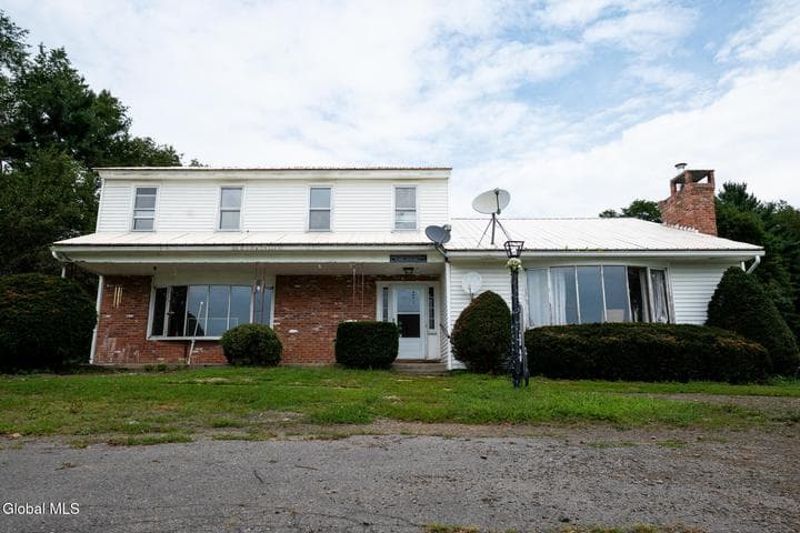 246 Crawford Lane, Pittsfield, NY, photo 2