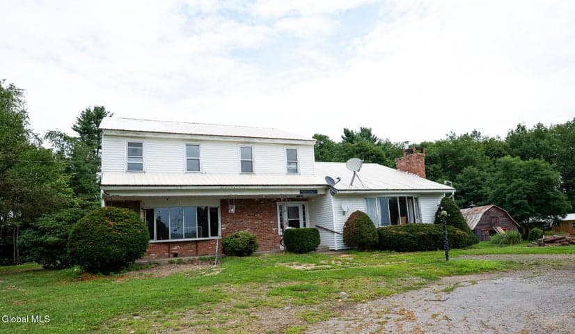 246 Crawford Lane, Pittsfield, NY