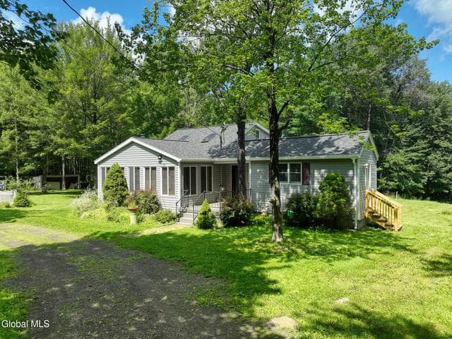 105 Fern Lane, Jefferson, NY, photo 2