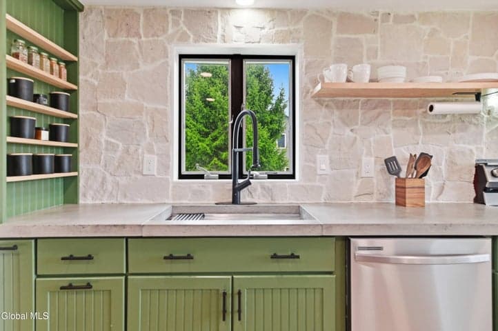 122 Bertrand Road, Mayfield, NY, photo 5