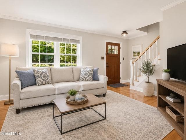 11 Cottage Street #unit 7, Saratoga Springs, NY, photo 4