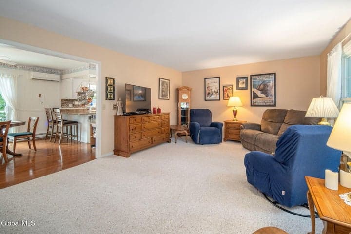 111 Timber Lane, Cobleskill, NY, photo 5
