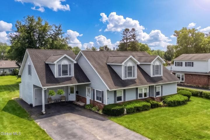 3432 Gari Lane, Guilderland, NY, photo 2