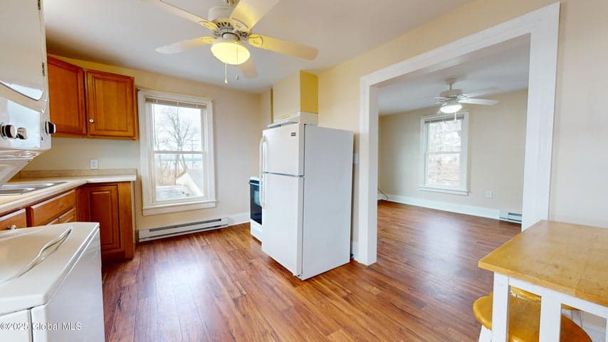 31-33 S Washington Street, Athens, NY, photo 3