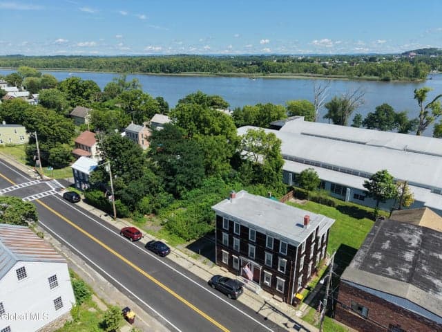 31-33 S Washington Street, Athens, NY, photo 2