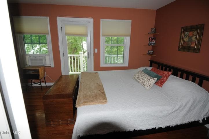 44 Park Avenue, Cohoes, NY, photo 5