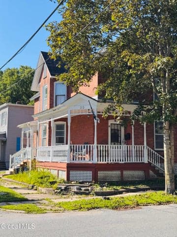 33 N Division Street, St Johnsville, NY