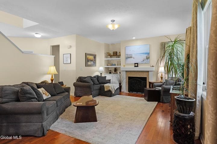 7 Castle Pines, Clifton Park, NY, photo 4